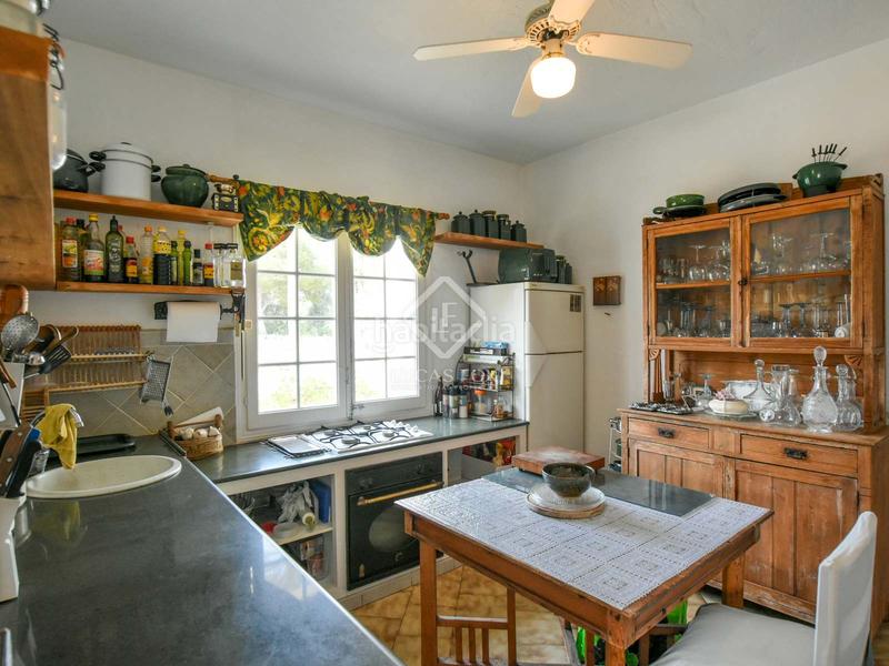 Foto 3dbc2bd9-5e12-4863-ad15-f4cb0b9bb2ee. Mas avec chauffage piscine dans Trebalúger Es Castell