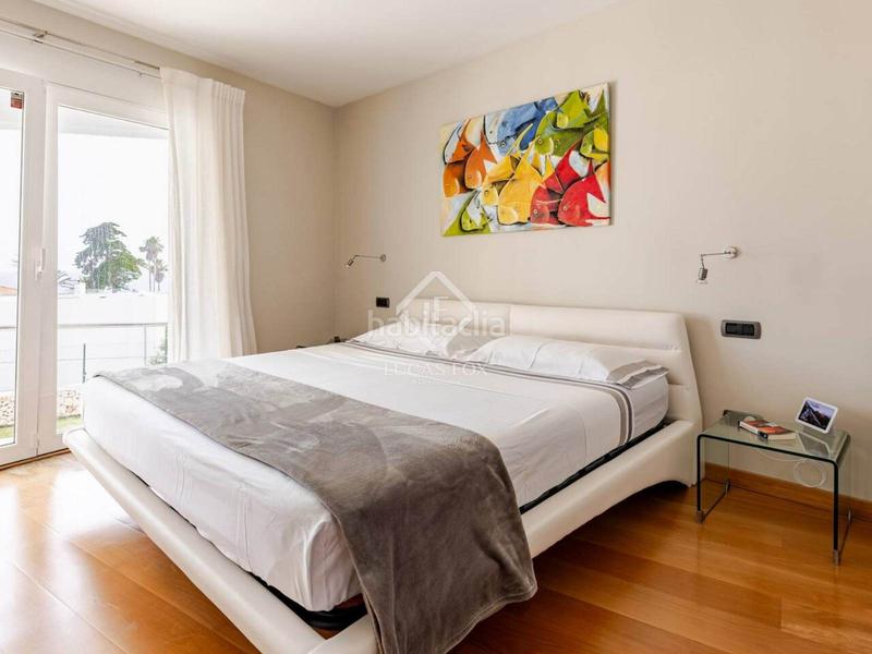 Foto 1af2415c-5ac9-4c86-883b-6f0efc9f99b1. Xalet amb calefacció aparcament piscina a Biniancolla-Punta Prima Sant Lluís