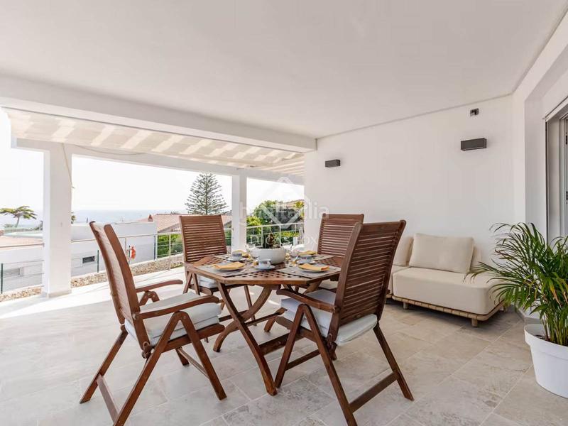 Foto 5beb1742-e73b-45c9-b905-cc7e74a2b198. Xalet amb calefacció aparcament piscina a Biniancolla-Punta Prima Sant Lluís