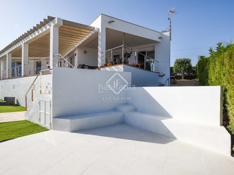 Foto 921845d3-0979-4778-adba-4edae37caf86. Chalet magnífica villa de 3 dormitorios en venta en tranquilo son remei en Sant Lluís