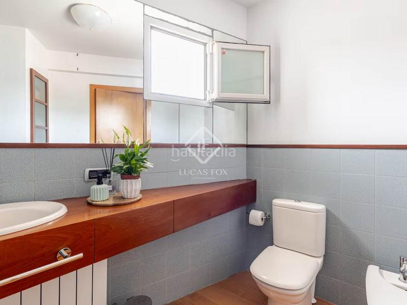 Foto bdaf27dc-1c8f-4c92-997d-54fd2c07e1fd. Xalet amb calefacció aparcament piscina a Biniancolla-Punta Prima Sant Lluís