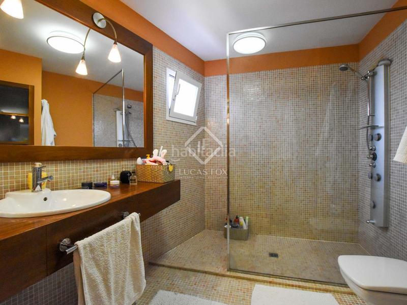 Foto ca479a11-b9c9-4984-befc-12d409f53705. Chalet magnífica villa de 3 dormitorios en venta en tranquilo son remei en Sant Lluís