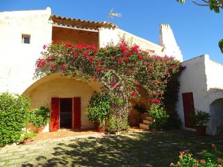 Mas à Cala Blanca. Preciosa finca rústica de 5 dormitorios en venta en ciutadella d