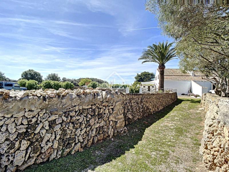 Foto e090f8a8-686a-4e1a-a3d2-057136781ce2. Casale in Sant Climent-Es Canutells Maó