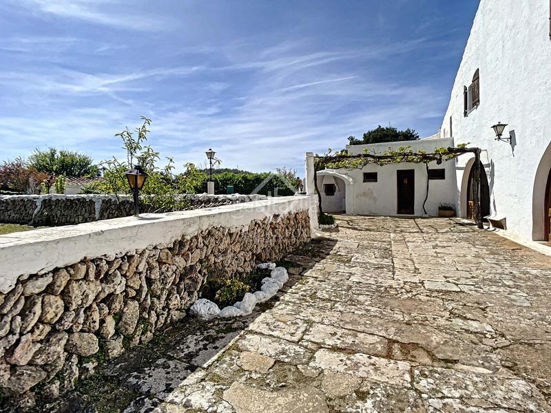 Foto e931b5e2-af99-4301-be97-fb1eee254610. Casale in Sant Climent-Es Canutells Maó