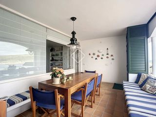 Chalet in Fornells-Ses Salines. Casa adosada de 3 plantas con licencia turística en venta en for