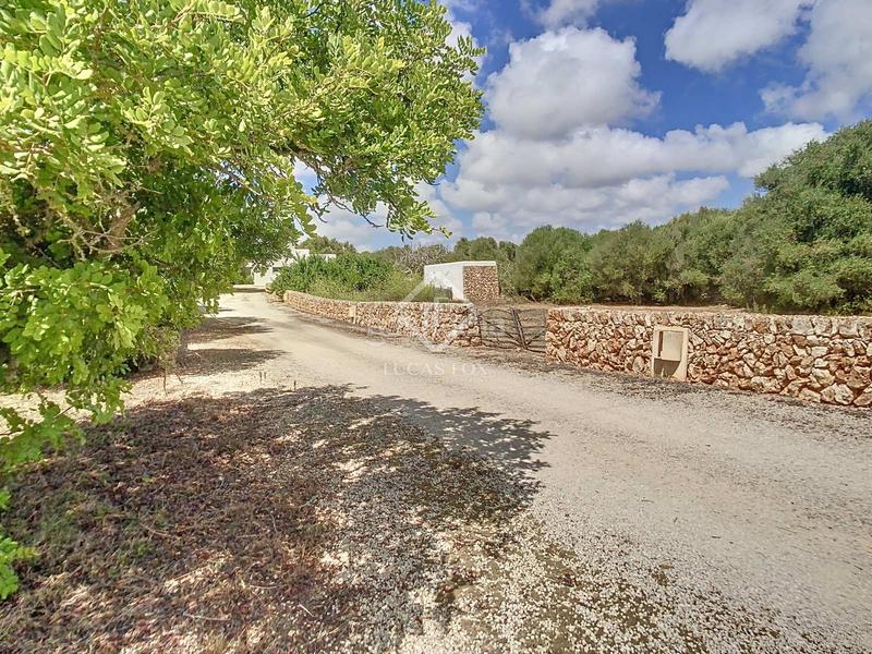 Foto f3a1a25c-9b70-417c-8c69-593057033f6d. Xalet amb calefacció aparcament piscina a Sant Lluís-s´ullestrar-torret Sant Lluís