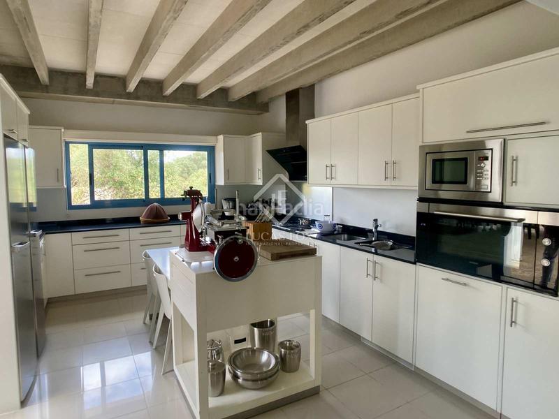 Foto ff5ded2b-d829-4321-b2d7-f77e3f46a095. Xalet amb calefacció aparcament piscina a Sant Lluís-s´ullestrar-torret Sant Lluís