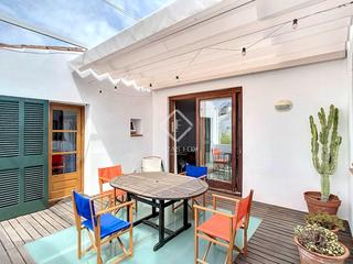 Attique à Ciutadella. Maravilloso piso dúplex en una finca antigua totalmente reformad