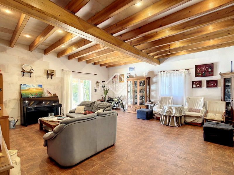 Foto 1e1394dd-e24c-408c-9a15-6944c82b81f2. Masía casa de campo de 4 dormitorios con apartamento de invitados en venta en Ciutadella de Menorca