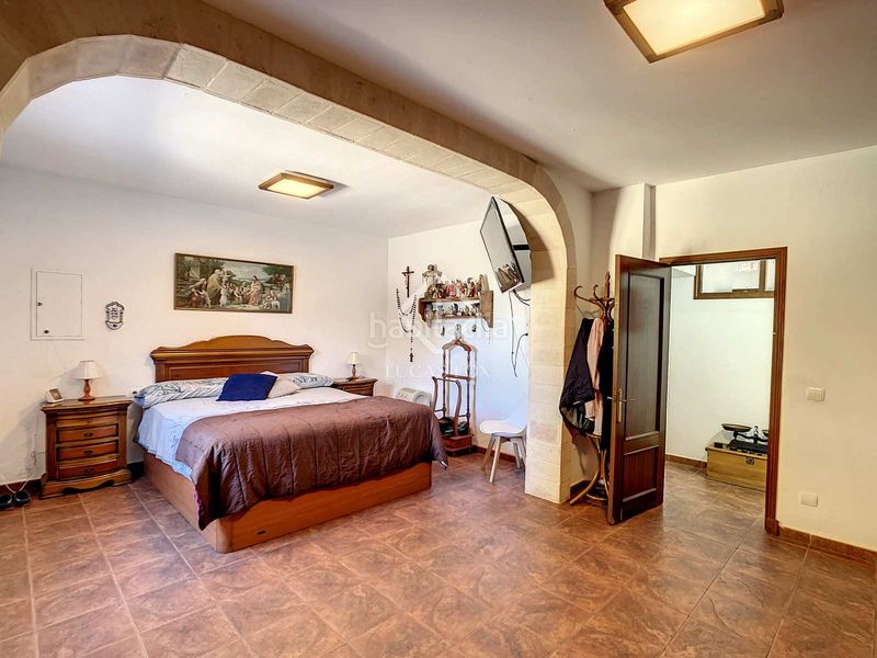 Foto 3b265956-6d9a-4ccb-bd49-2667b5478d22. Masía casa de campo de 4 dormitorios con apartamento de invitados en venta en Ciutadella de Menorca