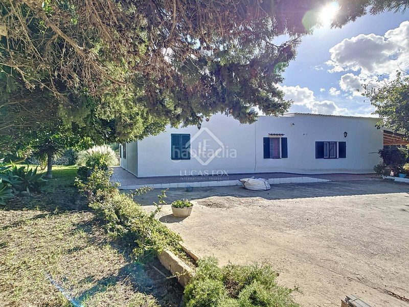 Foto a4b92c4e-5eeb-4003-a71f-c60f3e29fb04. Masía casa de campo de 4 dormitorios con apartamento de invitados en venta en Ciutadella de Menorca