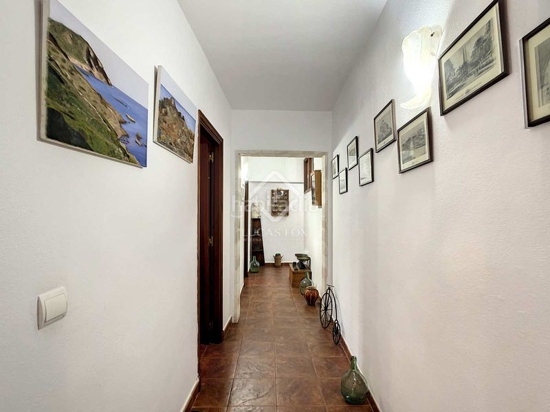 Foto b6ad3dc5-7468-4a60-93b0-f6603bd7f10a. Masía casa de campo de 4 dormitorios con apartamento de invitados en venta en Ciutadella de Menorca