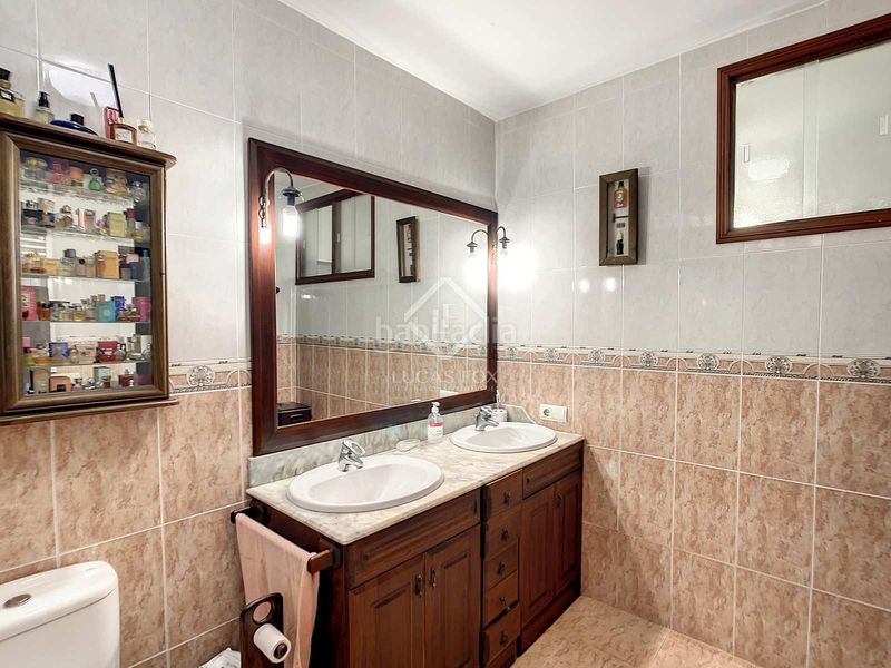 Foto d8480f4b-d39c-4a7b-8ff5-59f7239d328d. Masía casa de campo de 4 dormitorios con apartamento de invitados en venta en Ciutadella de Menorca
