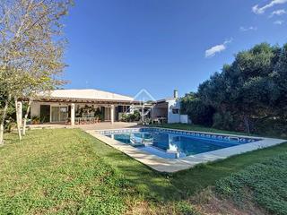 Mas à Ciutadella. Casa de campo legalizada con apartamento de invitados de 4 dormi