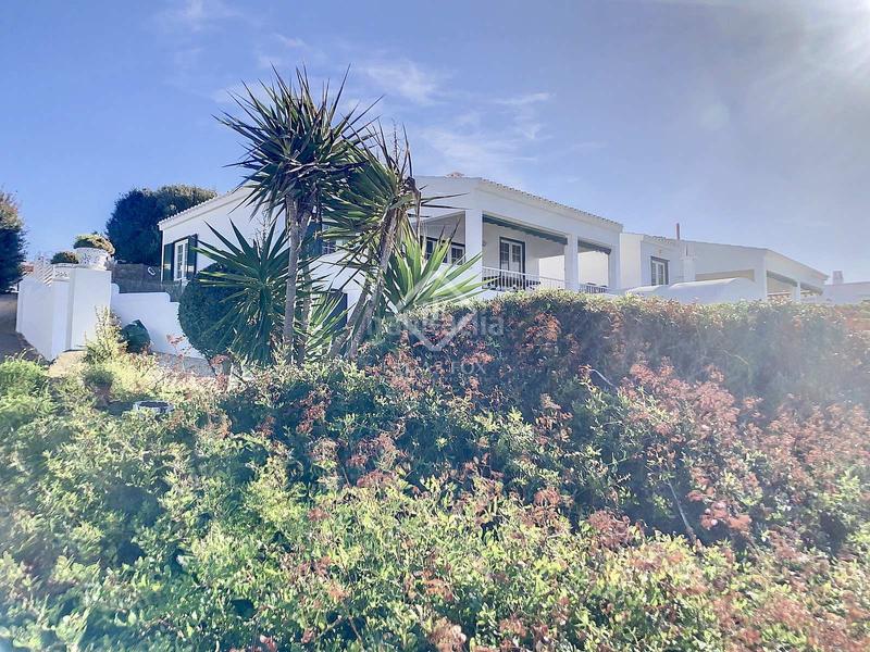 Foto 30fd2b0f-6fb5-45eb-8b79-d5702701510a. Xalet amb calefacció aparcament a Biniancolla-Punta Prima Sant Lluís