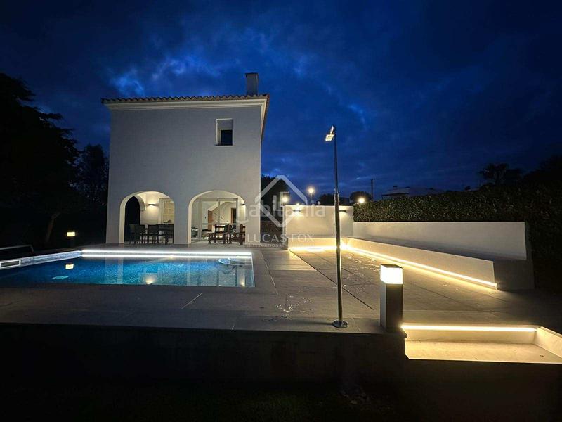 Foto 76e2f06b-05e5-4a9e-a9bb-2b666a2093fe. Xalet amb calefacció aparcament piscina a Cala en Porter Alaior