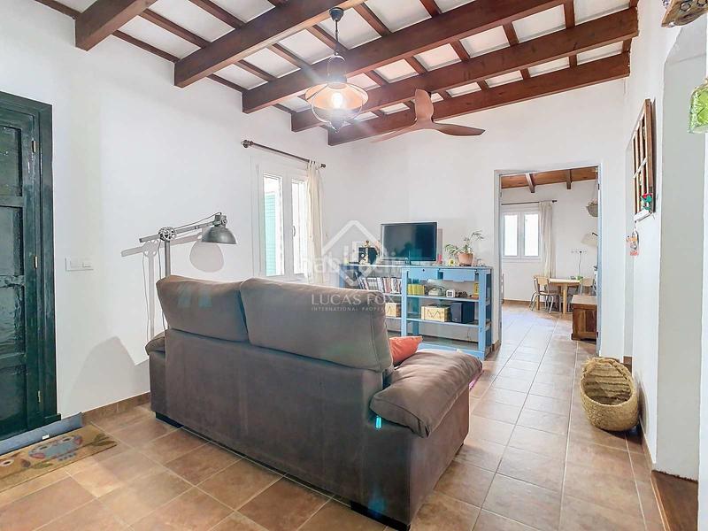 Foto 101023c5-2c17-4b71-9b46-a48355697e23. Chalet con parcheggio in Sant Lluís-s´ullestrar-torret Sant Lluís