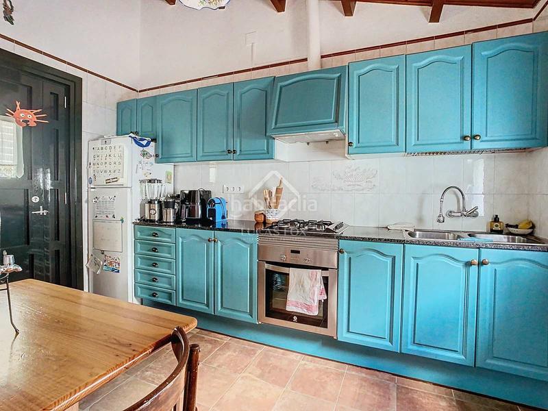 Foto 5815abb8-cbd3-4b9c-8045-78aa29bb4b6e. Chalet con parcheggio in Sant Lluís-s´ullestrar-torret Sant Lluís