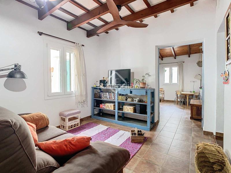 Foto 72eff279-7d5f-4076-9ff6-0e8d3b1c2cad. Chalet con parcheggio in Sant Lluís-s´ullestrar-torret Sant Lluís