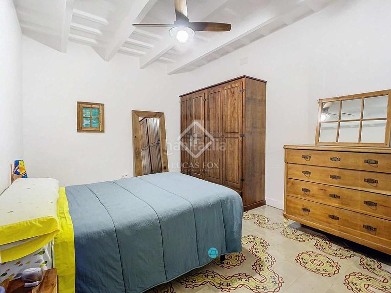 Foto cc40aa2f-92f3-4119-8f73-ebbbf63cb119. Chalet con parcheggio in Sant Lluís-s´ullestrar-torret Sant Lluís