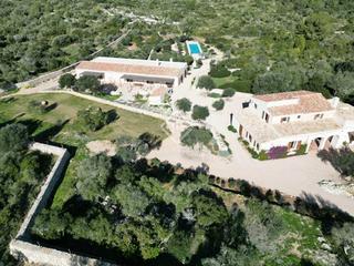 Masia a Alaior Poble. Impresionante finca rstica de 9 dormitorios recin reformada co