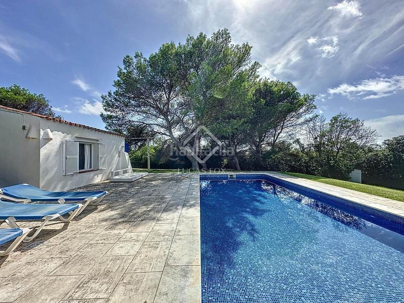 Foto eefdb4a2-298d-4f2a-b7e1-251714e621d2. Chalet mit parking pool in Sant Climent-Es Canutells Maó