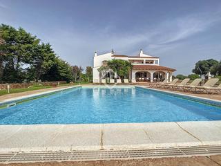 Mas à Ciutadella. Fantástica casa rural de 6 dormitorios con piscina y licencia tu
