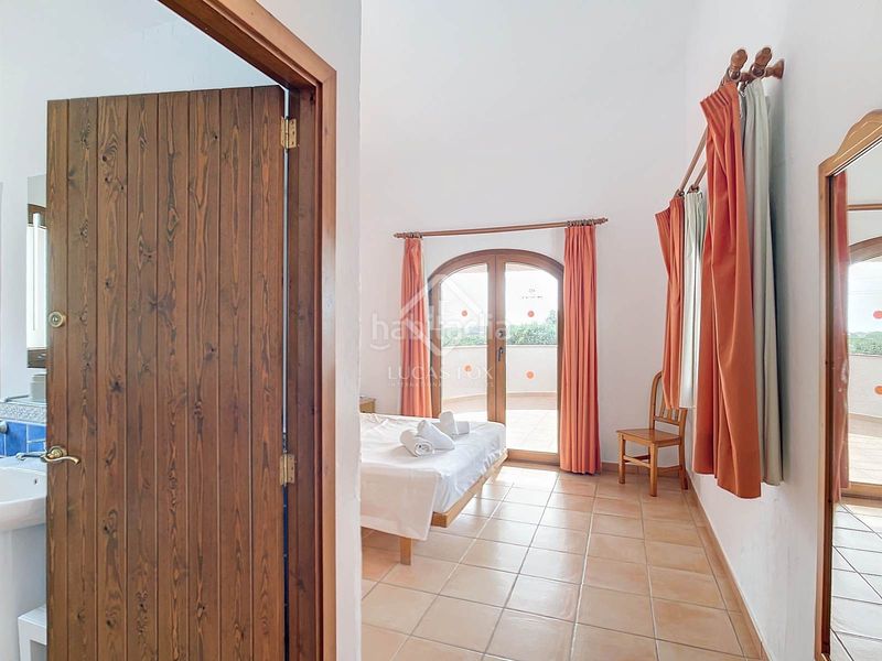 Foto 7312938e-de84-41d5-b216-aa635e33e8e3. Country house with heating parking pool in Ciutadella Ciutadella de Menorca
