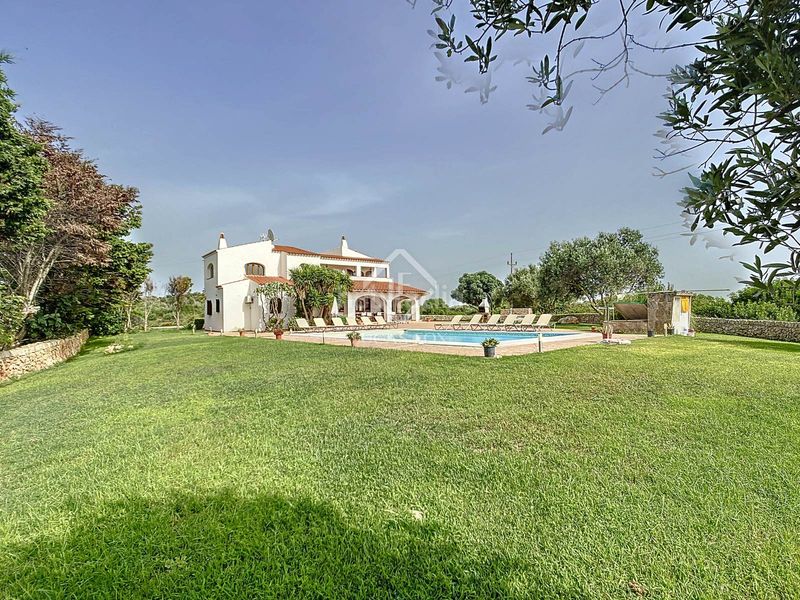 Foto de735f63-02f9-457c-8fef-0818b59f66b1. Country house with heating parking pool in Ciutadella Ciutadella de Menorca