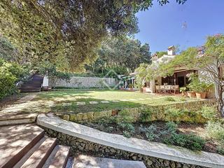 Masia a Es Mercadal Poble. Preciosa casa rural típica menorquina con piscina y licencia tur