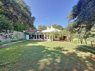 Masia a Es Mercadal Poble. Preciosa casa rural típica menorquina con piscina y licencia tur