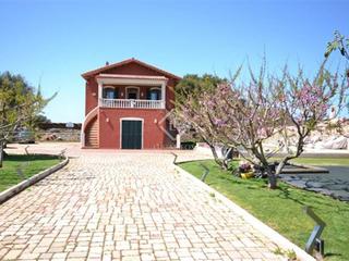 Lloguer Xalet a Cala Blanca. Villa en excelentes condiciones de 4 dormitorios en alquiler a 1