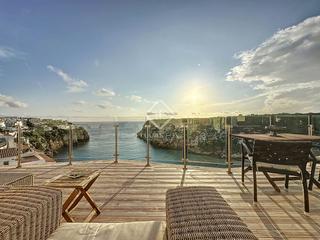 Chalet in Cala en Porter. Maravillosa villa de 3 dormitorios con piscina privada y especta