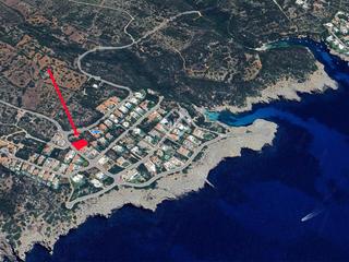 Finca rústica en Sant Climent-Es Canutells. Parcela edificable cerca del mar en venta en cala binidalí, maó