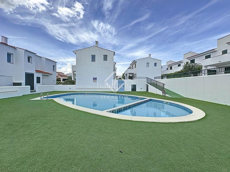 Foto bc0c7687-909c-4fed-a361-a71ecc8ebbe8. Chalet avec chauffage parking piscine dans Punta Grossa Es Mercadal