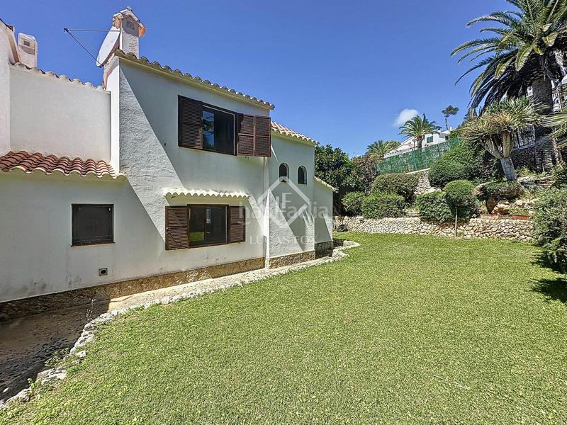 Foto 495e704d-ad79-4c6e-b6dd-b6b691c50f00. Chalet con parcheggio piscina in Son Bou-Sant Jaume Alaior