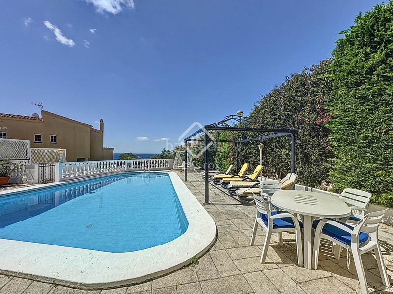 Foto 954cde1b-e310-444f-b0fb-3835bc3849dd. Chalet con parcheggio piscina in Son Bou-Sant Jaume Alaior