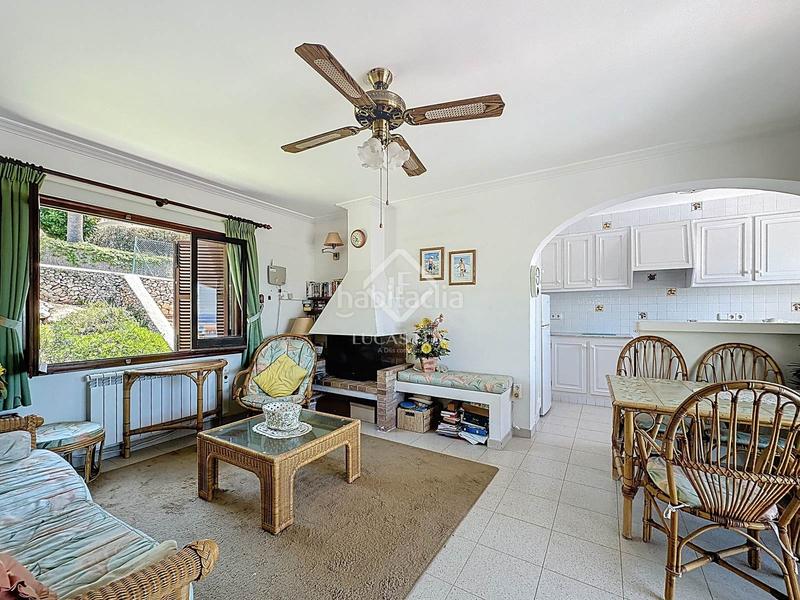 Foto d633d5db-ca53-48a8-b57d-2b0eaee9b675. Chalet con parcheggio piscina in Son Bou-Sant Jaume Alaior