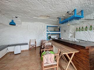 Lloguer Oficina a Es Castell. Local en excelentes condiciones en alquiler en es castell, islas