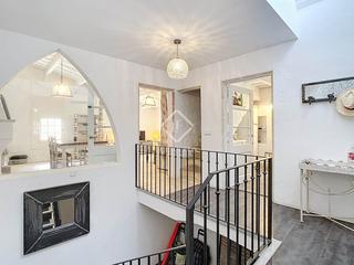 tic a Ciutadella. Piso dplex con mucho encanto de 3 dormitorios con terraza de 15