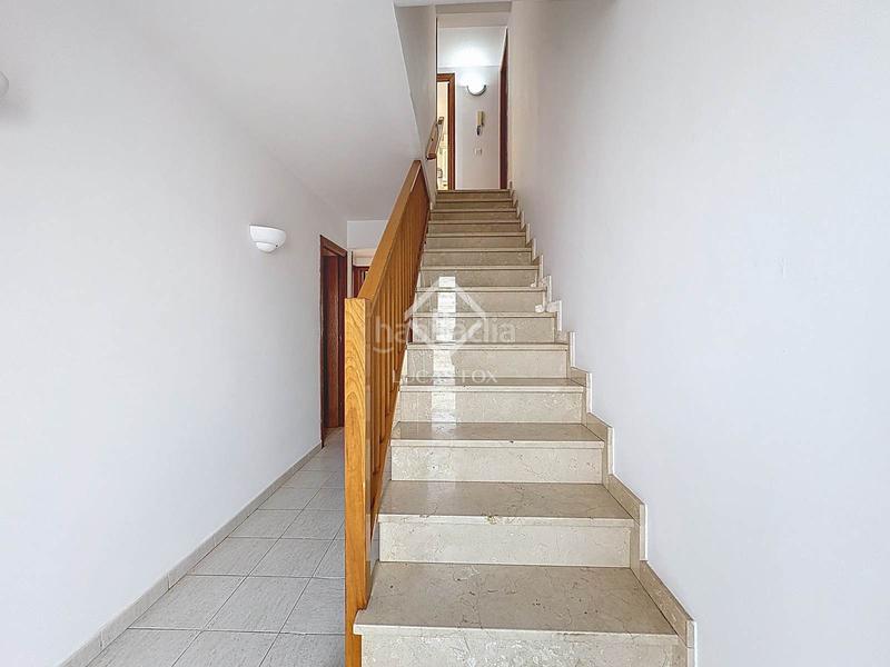 Foto 2cc04f8f-5390-4ef8-a6a1-906fdef6c053. Chalet casa en excelentes condiciones de 3 dormitorios en venta en sant lluis en Sant Lluís