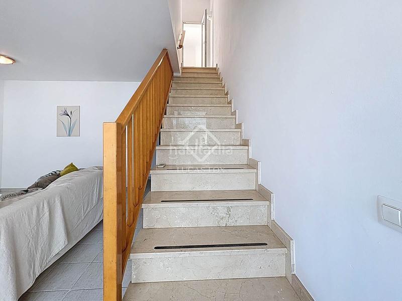 Foto 617214b9-5b52-45bf-b820-b800bc3d3741. Chalet casa en excelentes condiciones de 3 dormitorios en venta en sant lluis en Sant Lluís