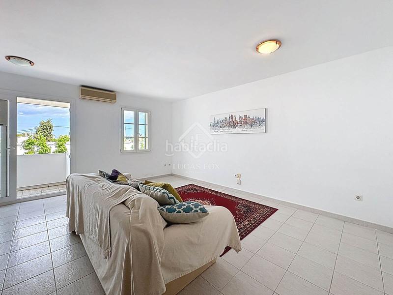 Foto b1426660-5fbd-44e9-bd8a-d303f397c206. Chalet casa en excelentes condiciones de 3 dormitorios en venta en sant lluis en Sant Lluís