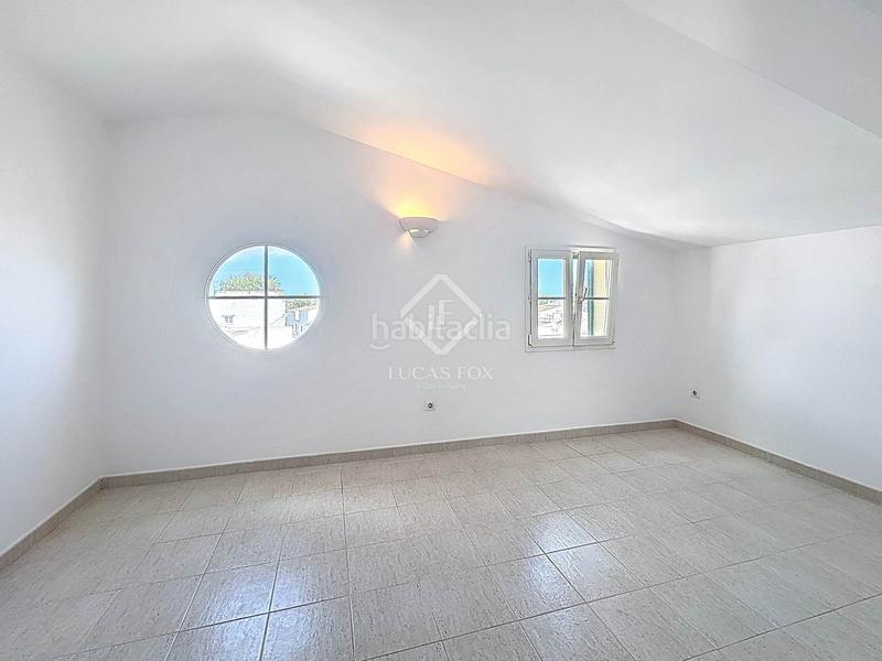 Foto cb35f235-3d3c-4829-96ea-0049e60e7df5. Chalet casa en excelentes condiciones de 3 dormitorios en venta en sant lluis en Sant Lluís