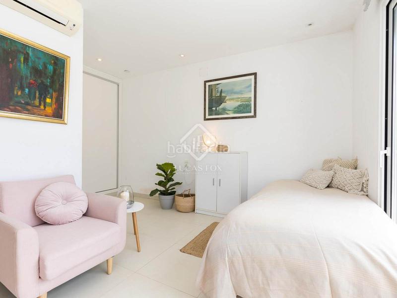 Foto 85976318-8e8d-403a-969d-90916c51e11c. Chalet villa contemporánea de 4 dormitorios y un anexo en venta , menorca en Sant Lluís