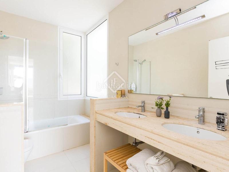 Foto 89fb1459-4df2-41da-a21f-c36bdaba0d44. Chalet villa contemporánea de 4 dormitorios y un anexo en venta , menorca en Sant Lluís