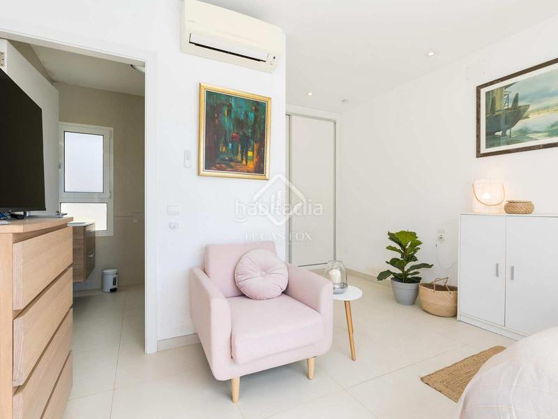Foto 8be60d38-db5d-4ebc-bf65-4fd234e33ae4. Chalet villa contemporánea de 4 dormitorios y un anexo en venta , menorca en Sant Lluís