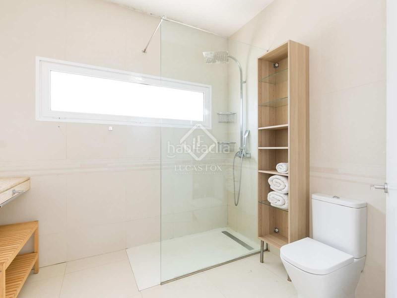 Foto d1e02f8b-3eb5-4a93-b0cc-9b785a00fece. Chalet villa contemporánea de 4 dormitorios y un anexo en venta , menorca en Sant Lluís