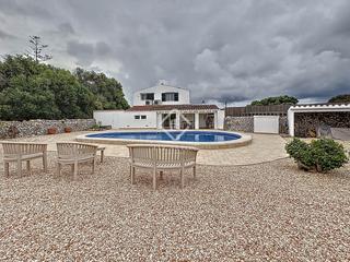 Masia a Sant Lluís-S´Ullestrar-Torret. Casa rural en excelentes condiciones de 3 dormitorios en venta e